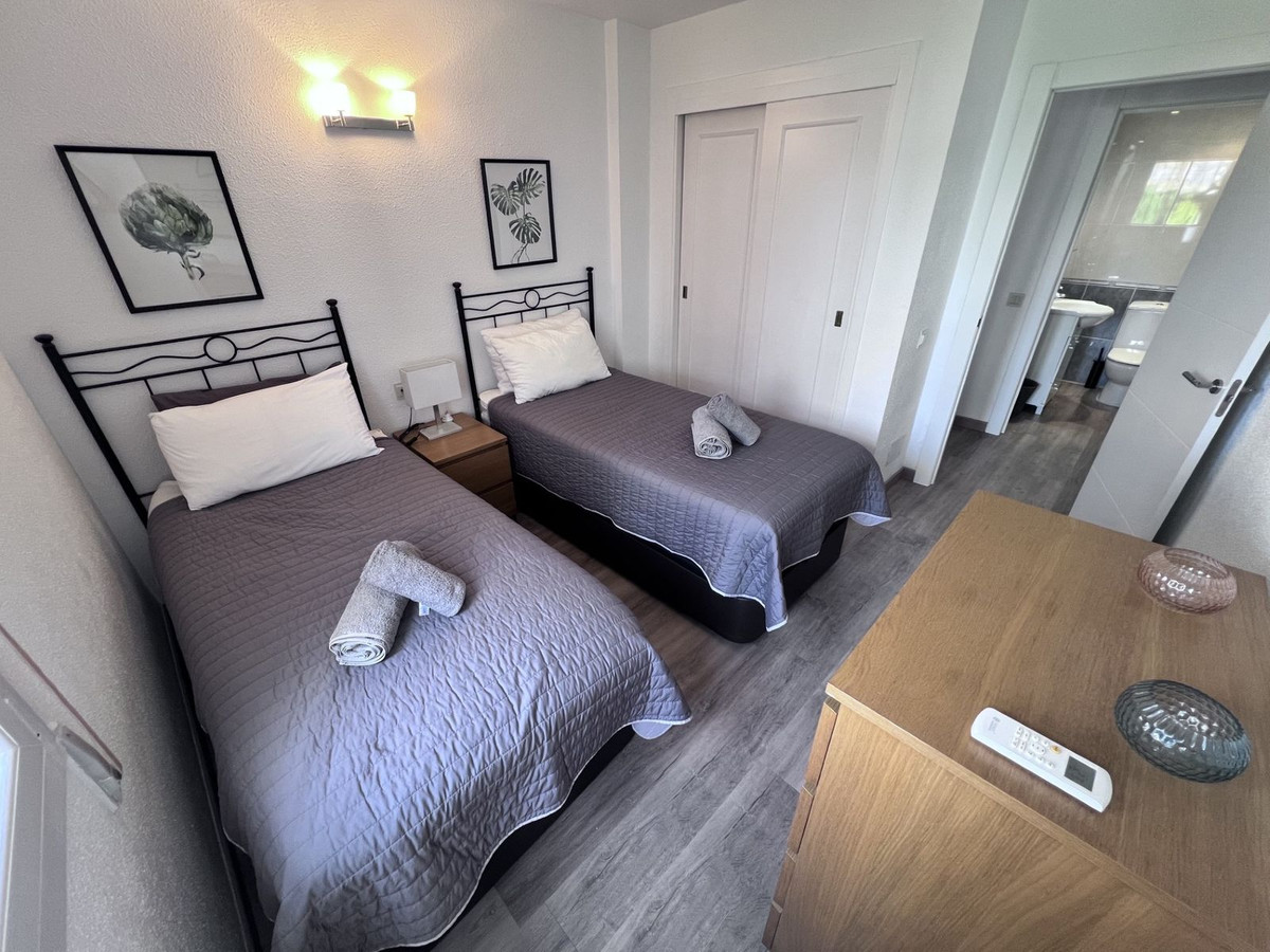 2 Bed Apartment for sale in Riviera Del Sol Costa Del Sol, Málaga, Spain