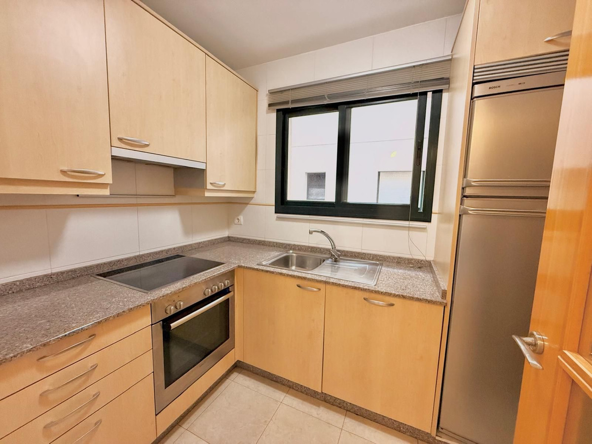 2 Bed Apartment for sale in Los Pacos Costa Del Sol, Málaga, Spain