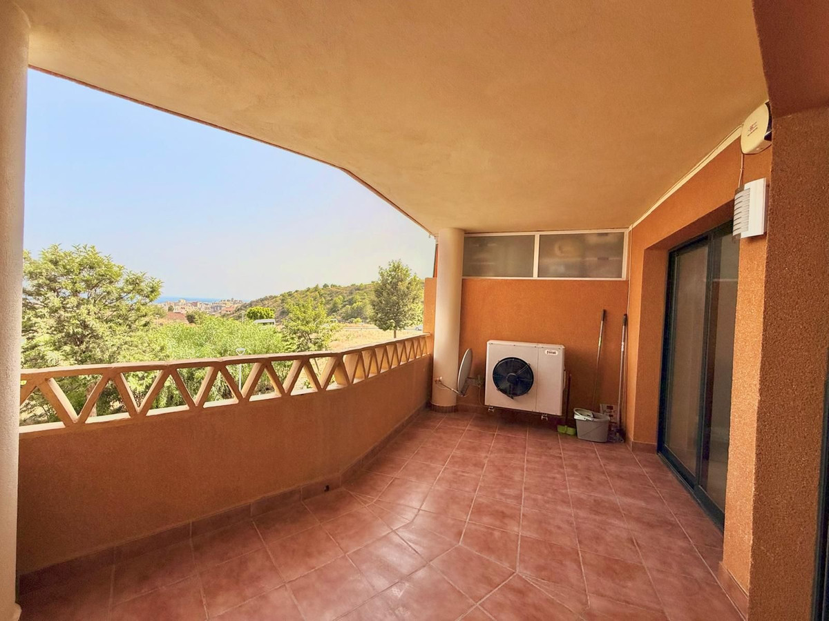 2 Bed Apartment for sale in Los Pacos Costa Del Sol, Málaga, Spain