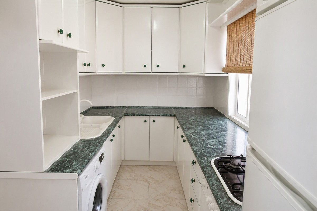 2 Bed Apartment for sale in Benalmadena Costa Del Sol, Málaga, Spain