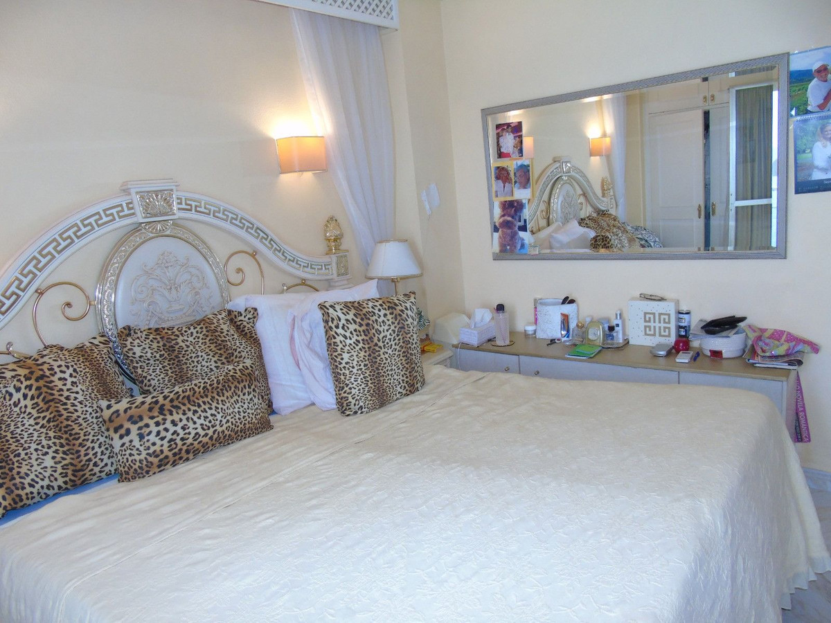 2 Bed Apartment for sale in Benalmadena Costa Del Sol, Málaga, Spain