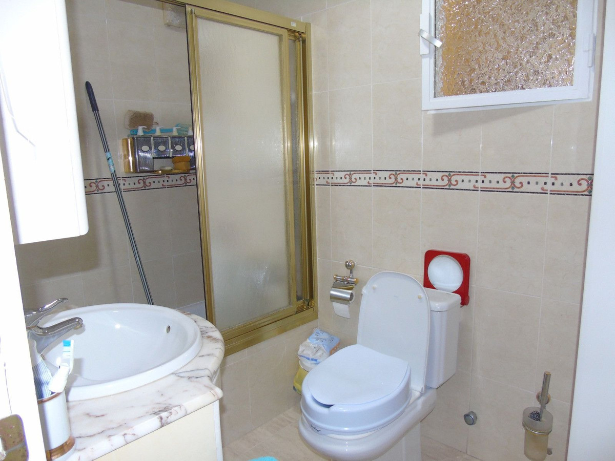 2 Bed Apartment for sale in Benalmadena Costa Del Sol, Málaga, Spain