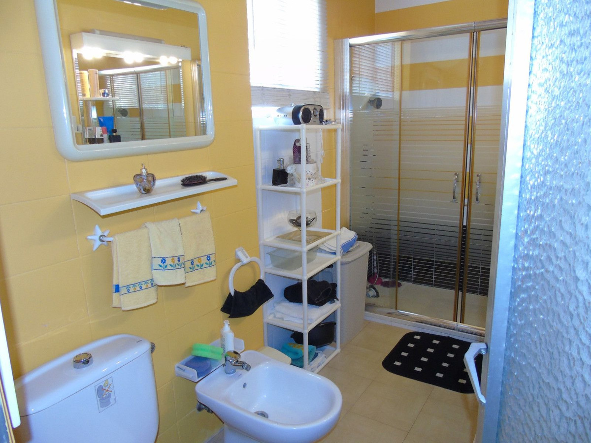 2 Bed Apartment for sale in Benalmadena Costa Del Sol, Málaga, Spain