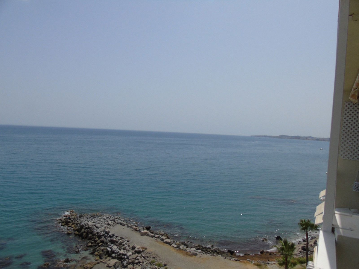 2 Bed Apartment for sale in Benalmadena Costa Del Sol, Málaga, Spain