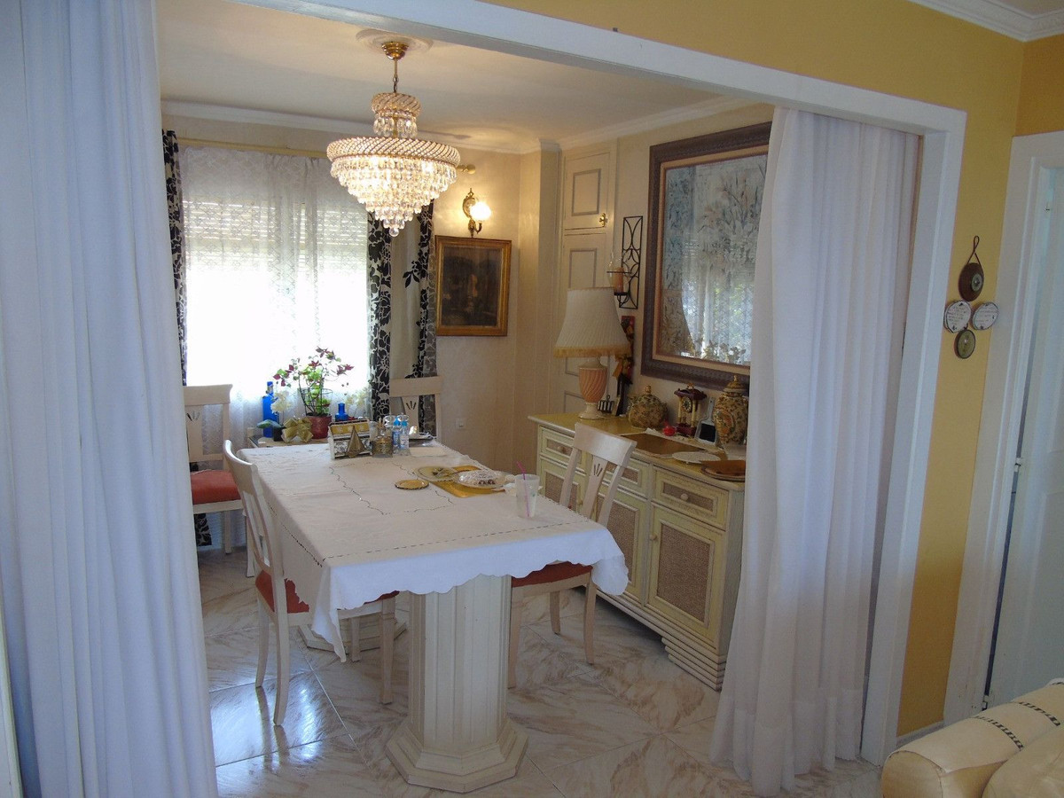 2 Bed Apartment for sale in Benalmadena Costa Del Sol, Málaga, Spain