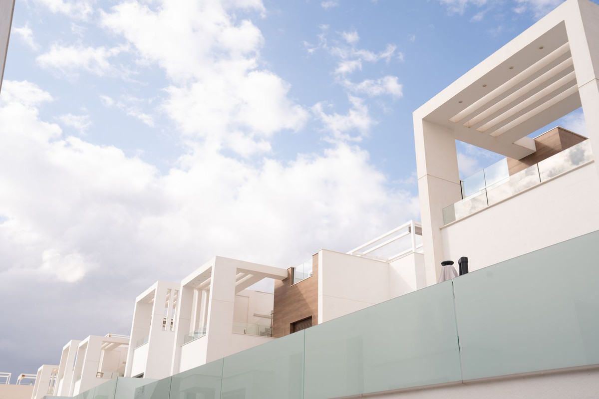 4 Bed Townhouse for sale in Los Balcones Costa Blanca, Alicante, Spain
