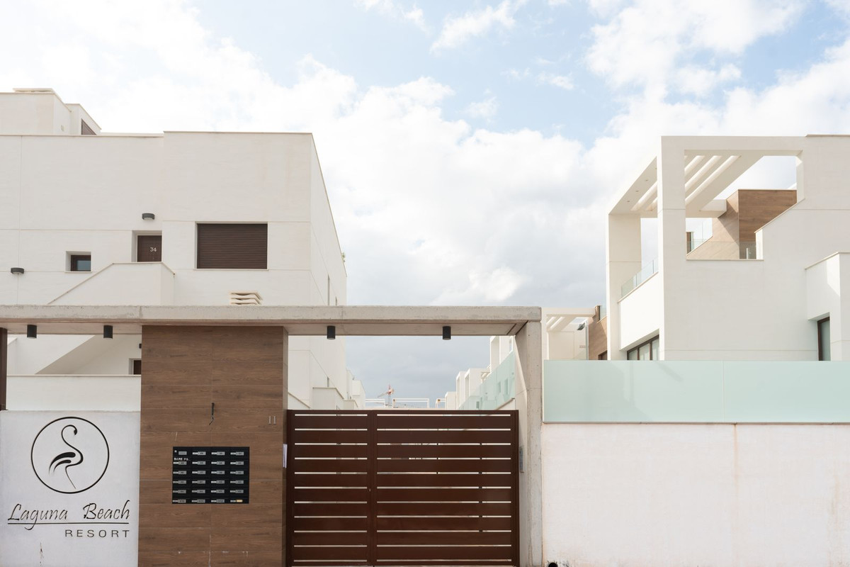 4 Bed Townhouse for sale in Los Balcones Costa Blanca, Alicante, Spain