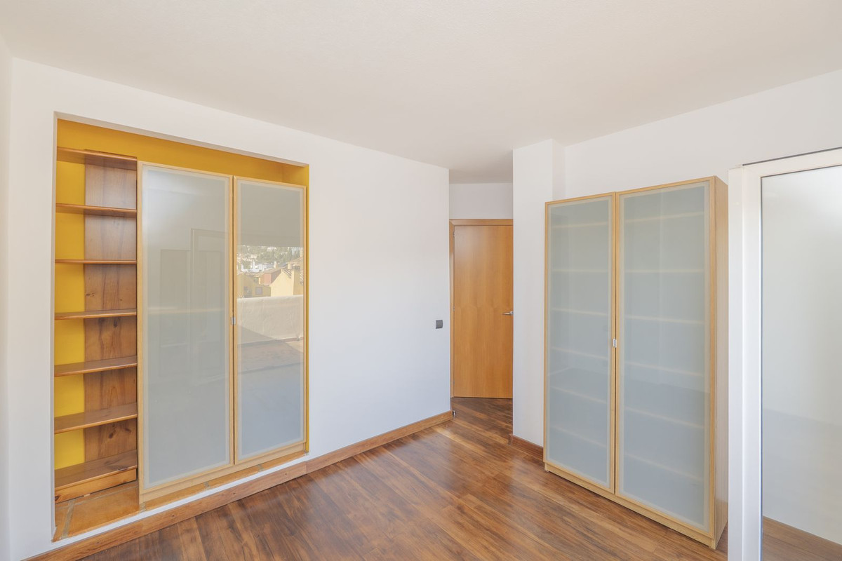 2 Bed Apartment for sale in Marbella Costa Del Sol, Málaga, Spain