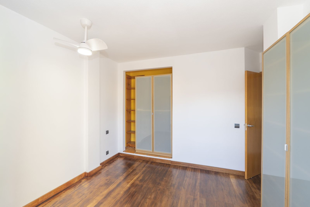 2 Bed Apartment for sale in Marbella Costa Del Sol, Málaga, Spain