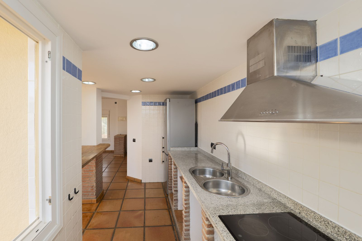 2 Bed Apartment for sale in Marbella Costa Del Sol, Málaga, Spain