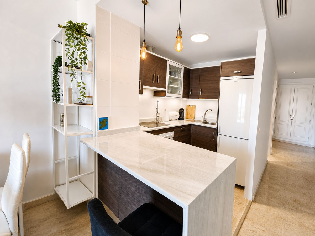 3 Bed Apartment for sale in La Duquesa Costa Del Sol, Málaga, Spain