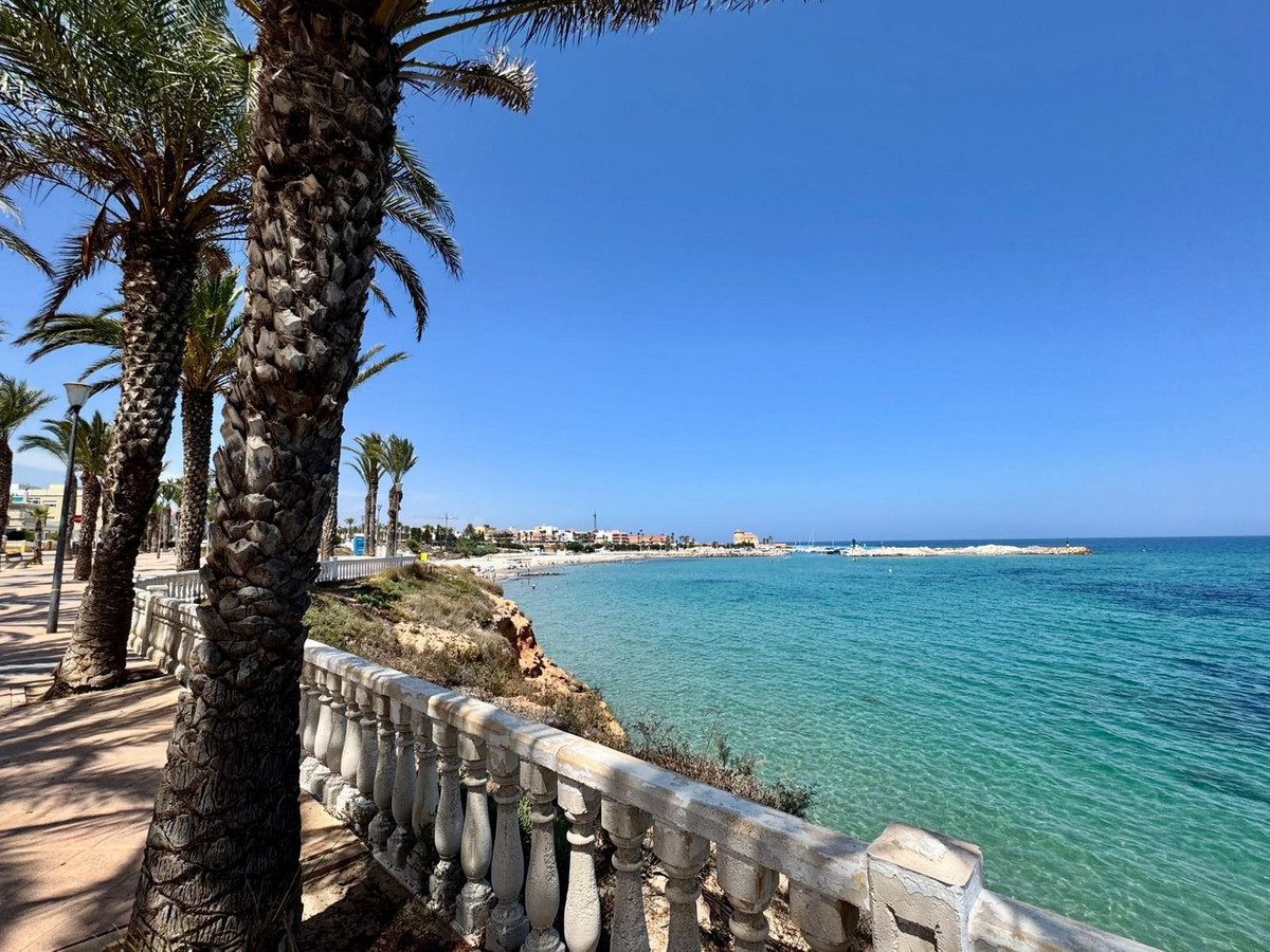 2 Bed Apartment for sale in Torre De La Horadada Costa Blanca, Alicante, Spain