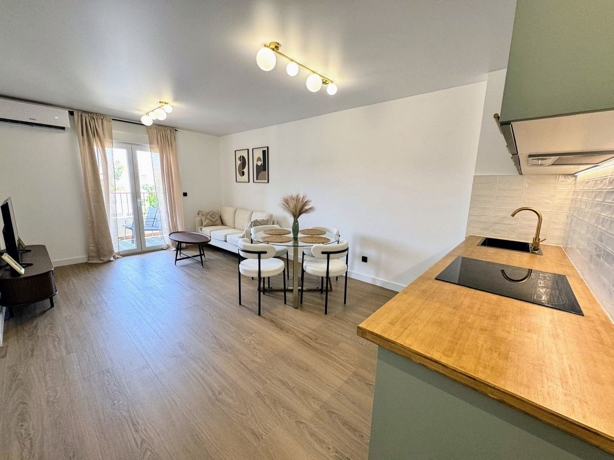 2 Bed Apartment for sale in Torre De La Horadada Costa Blanca, Alicante, Spain