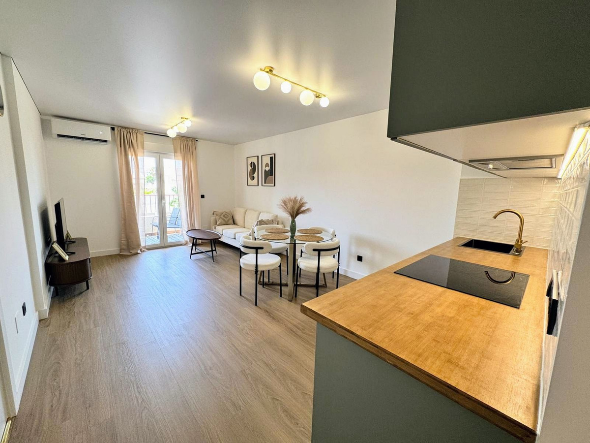 2 Bed Apartment for sale in Torre De La Horadada Costa Blanca, Alicante, Spain