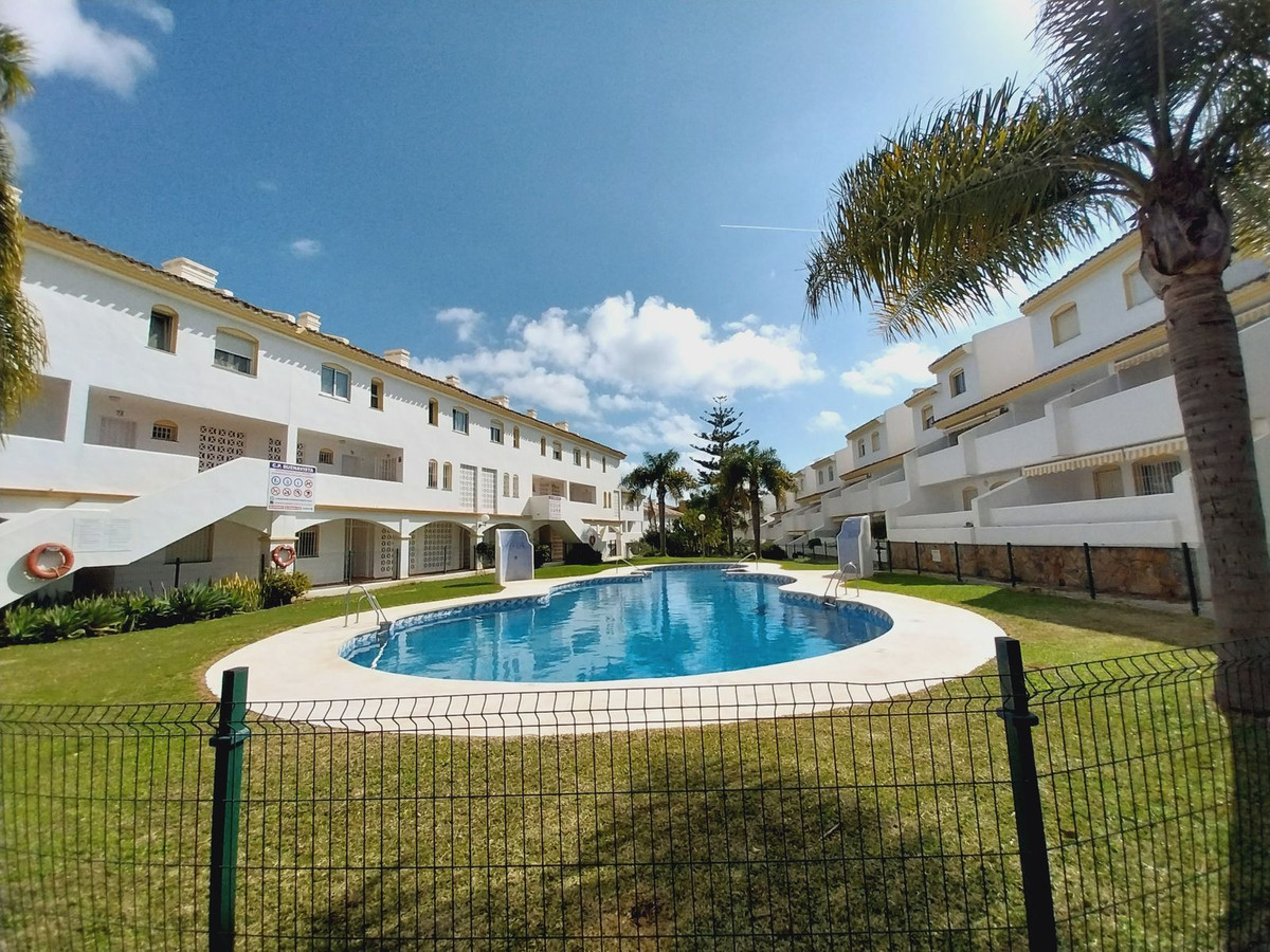 Se vende Dúplex de 3 dormitorios en Costa Del Sol, Málaga, España