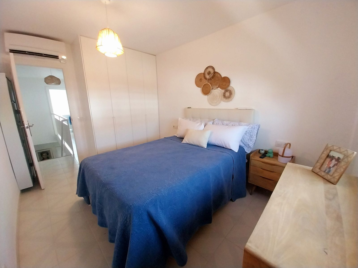 Se vende Dúplex de 3 dormitorios en Costa Del Sol, Málaga, España