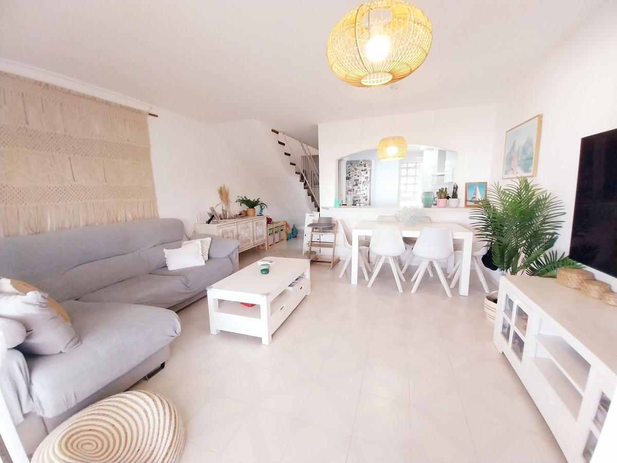 Se vende Dúplex de 3 dormitorios en Costa Del Sol, Málaga, España