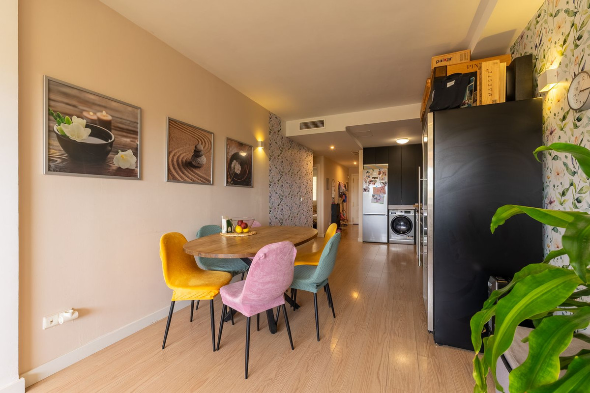 Se vende Apartamento en Planta Última de 2 dormitorios en Costa Del Sol, Málaga, España