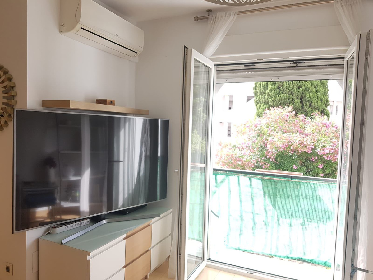 1 Bed Apartment for sale in Torreblanca Costa Del Sol, Málaga, Spain