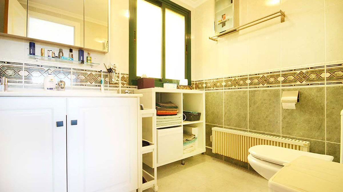 2 Bed Apartment for sale in Campoamor Golf Costa Blanca, Alicante, Spain