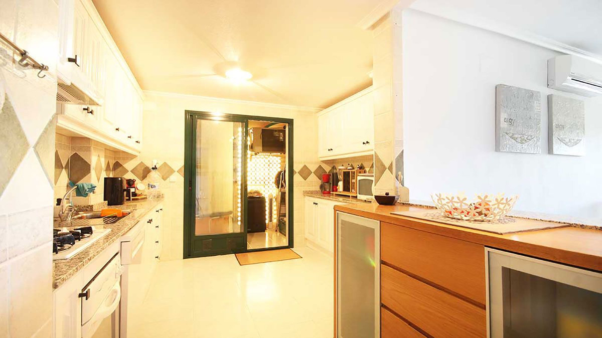 2 Bed Apartment for sale in Campoamor Golf Costa Blanca, Alicante, Spain