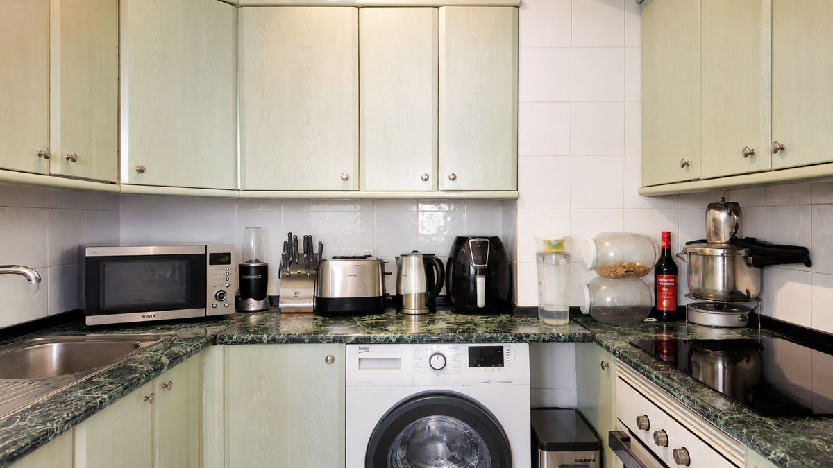 2 Bed Apartment for sale in Marbella Costa Del Sol, Málaga, Spain