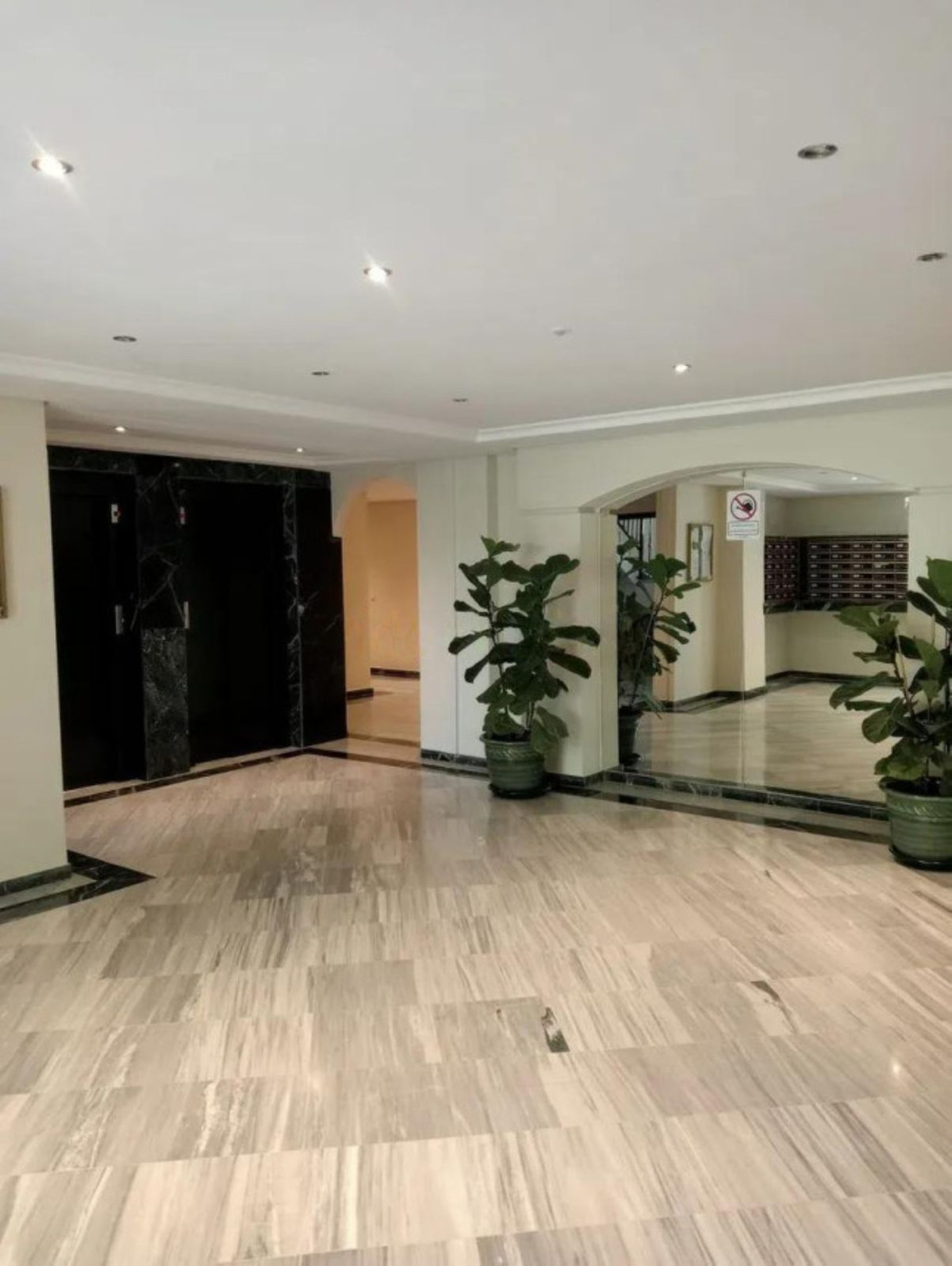 2 Bed Apartment for sale in Marbella Costa Del Sol, Málaga, Spain