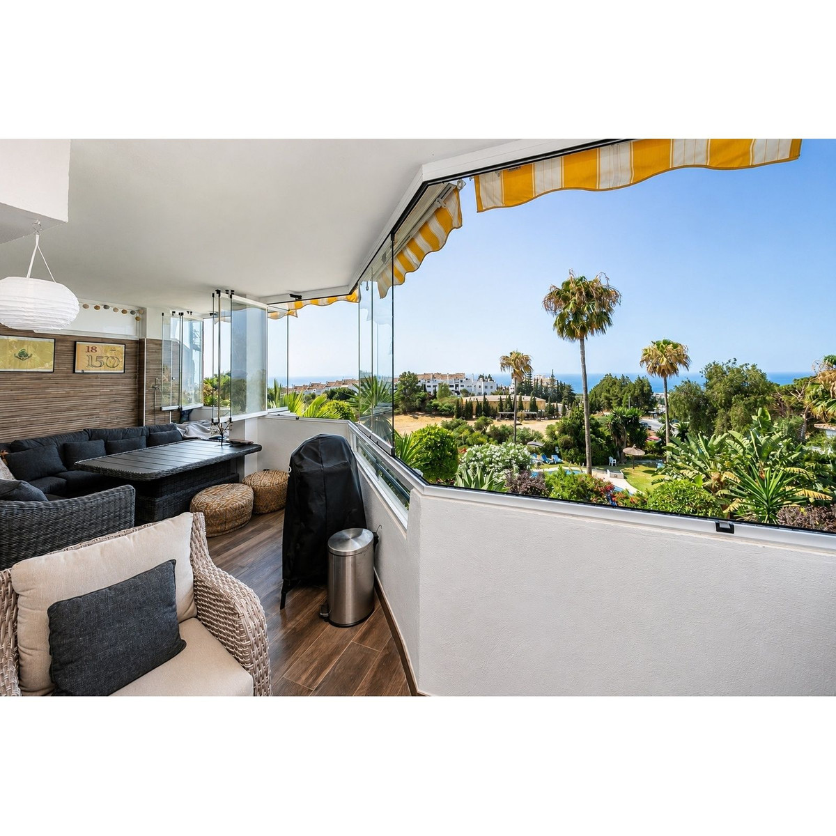 2 Bed Apartment for sale in Mijas Costa Del Sol, Málaga, Spain