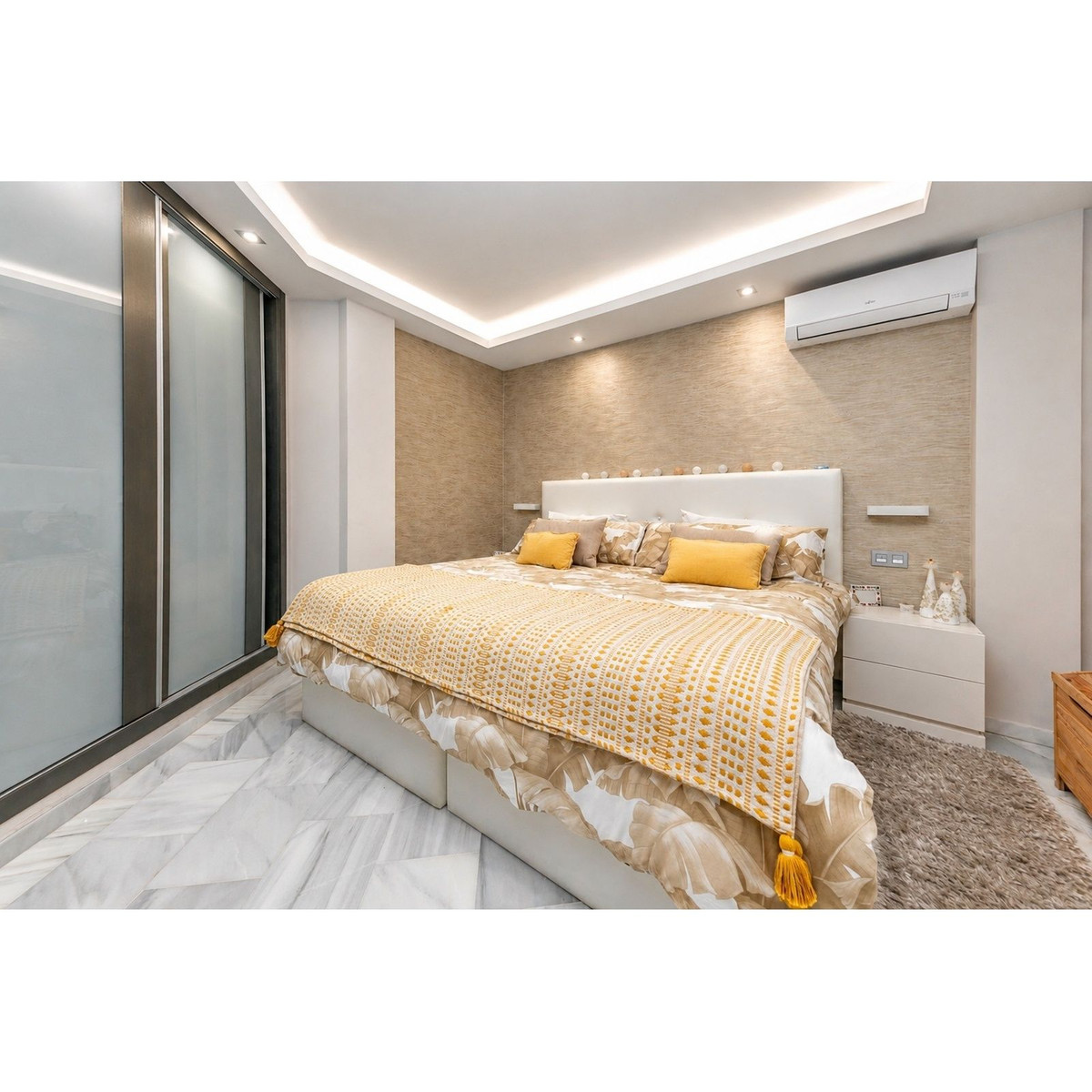2 Bed Apartment for sale in Mijas Costa Del Sol, Málaga, Spain