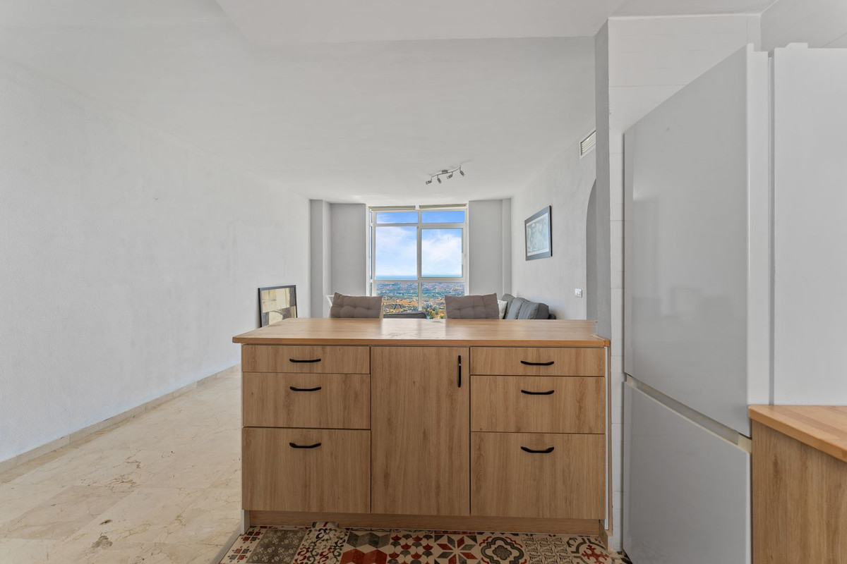 2 Bed Apartment for sale in Mijas Costa Del Sol, Málaga, Spain