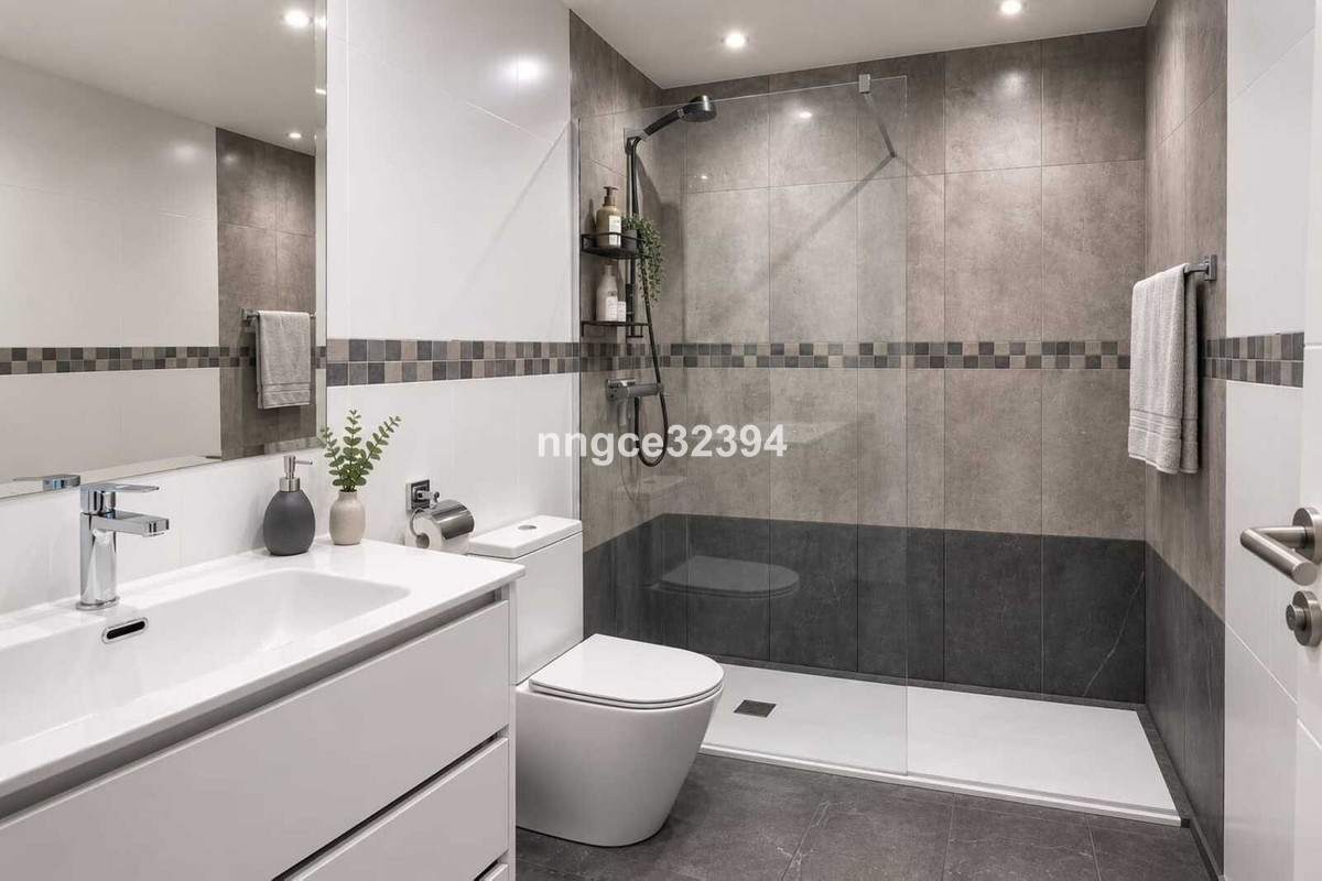 4 Bed Townhouse for sale in New Golden Mile Costa Del Sol, Málaga, Spain