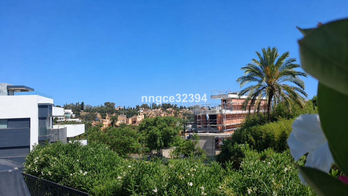 4 Bed Townhouse for sale in New Golden Mile Costa Del Sol, Málaga, Spain