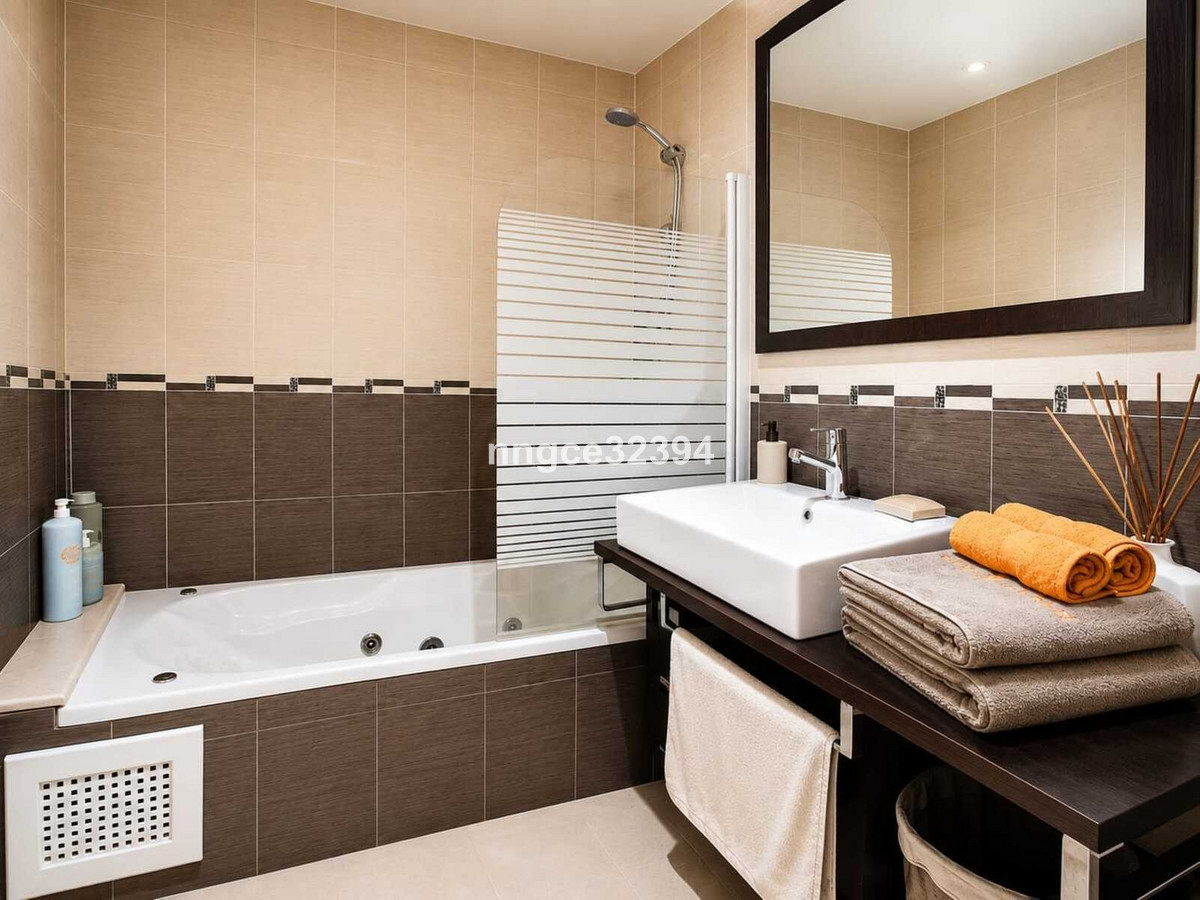 4 Bed Townhouse for sale in New Golden Mile Costa Del Sol, Málaga, Spain