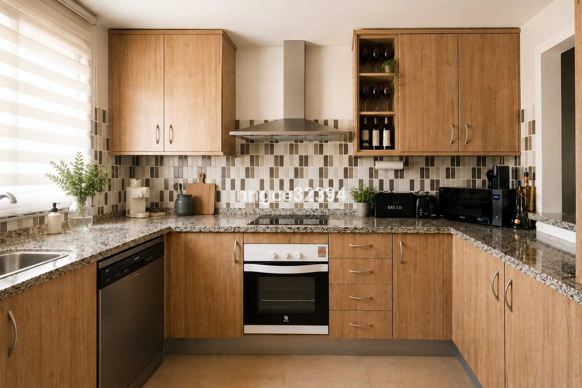 4 Bed Townhouse for sale in New Golden Mile Costa Del Sol, Málaga, Spain