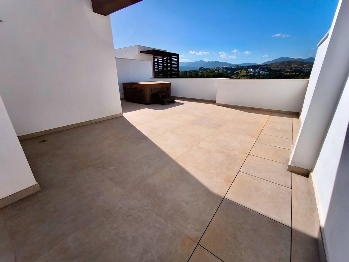 4 Bed Apartment for sale in Bel Air Costa Del Sol, Málaga, Spain