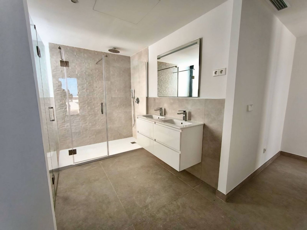 4 Bed Apartment for sale in Bel Air Costa Del Sol, Málaga, Spain