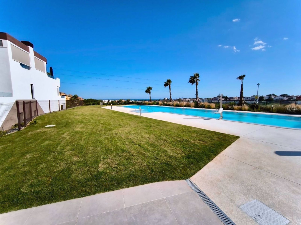 4 Bed Apartment for sale in Bel Air Costa Del Sol, Málaga, Spain