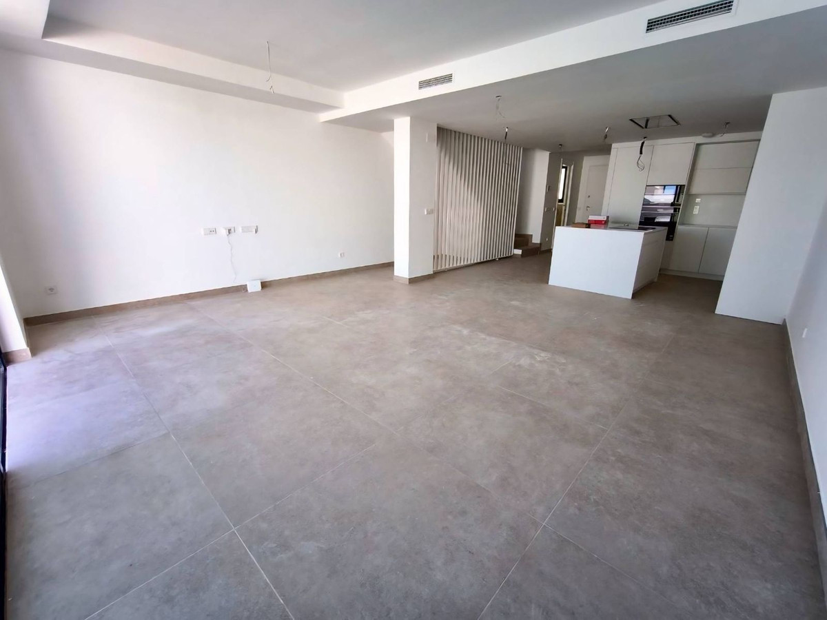4 Bed Apartment for sale in Bel Air Costa Del Sol, Málaga, Spain