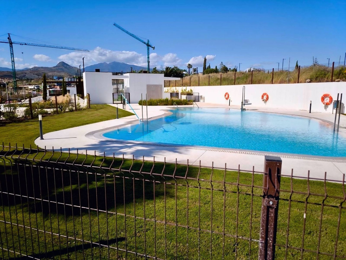 4 Bed Apartment for sale in Bel Air Costa Del Sol, Málaga, Spain