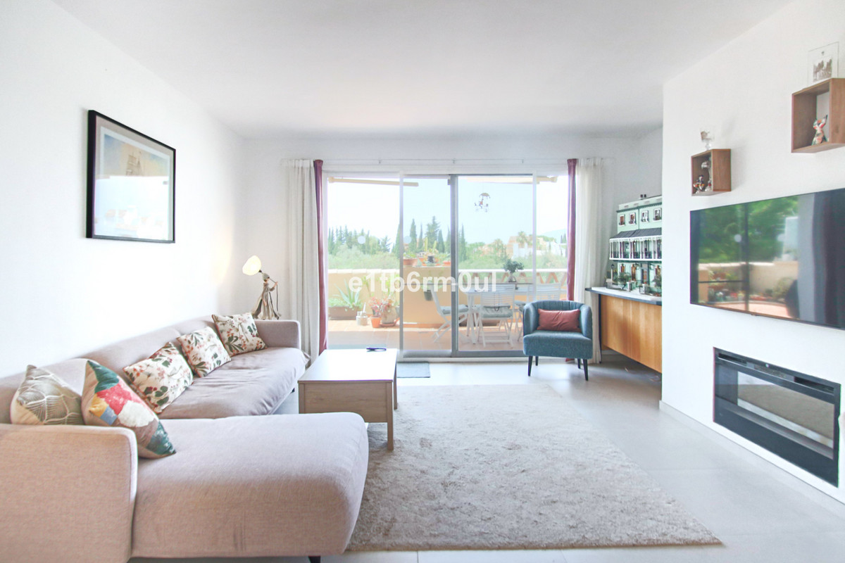 3 Bed Apartment for sale in Nagüeles Costa Del Sol, Málaga, Spain