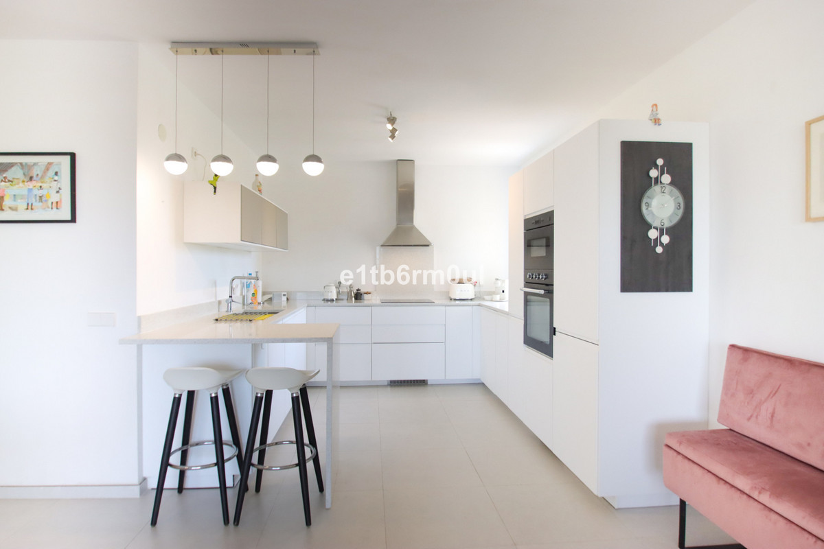3 Bed Apartment for sale in Nagüeles Costa Del Sol, Málaga, Spain