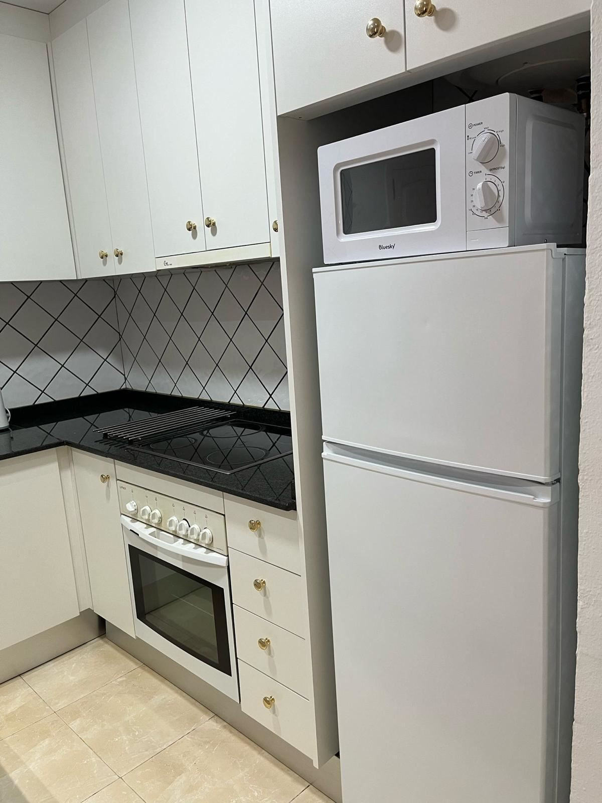2 Bed Apartment for sale in Torrevieja Costa Blanca, Alicante, Spain