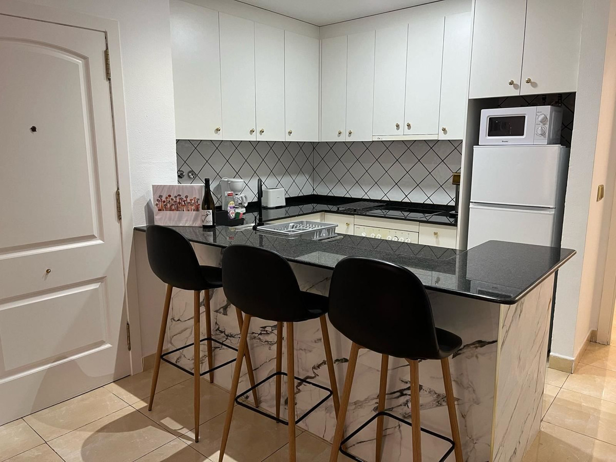 2 Bed Apartment for sale in Torrevieja Costa Blanca, Alicante, Spain