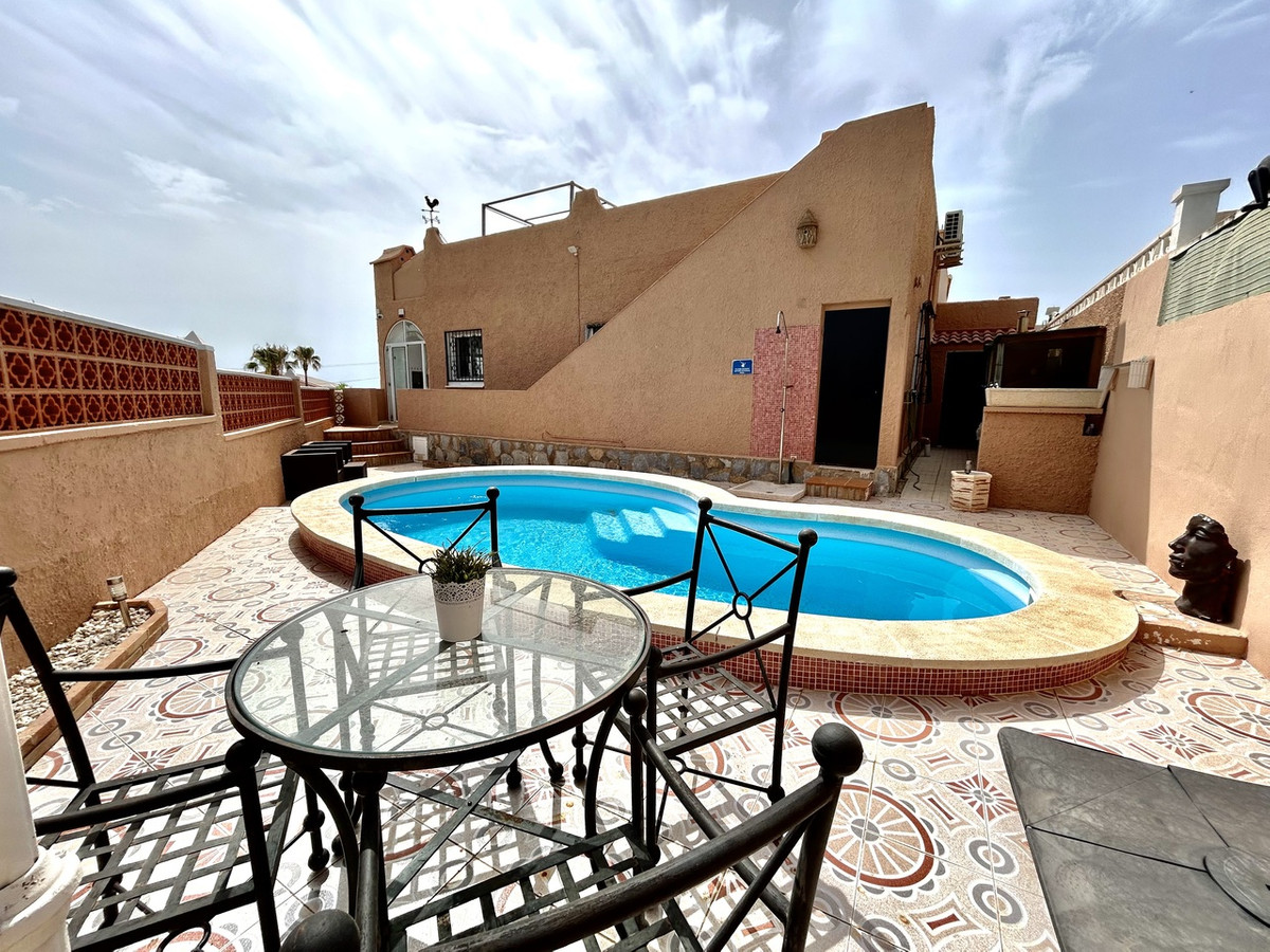 2 Bed Townhouse for sale in Villamartin Costa Blanca, Alicante, Spain