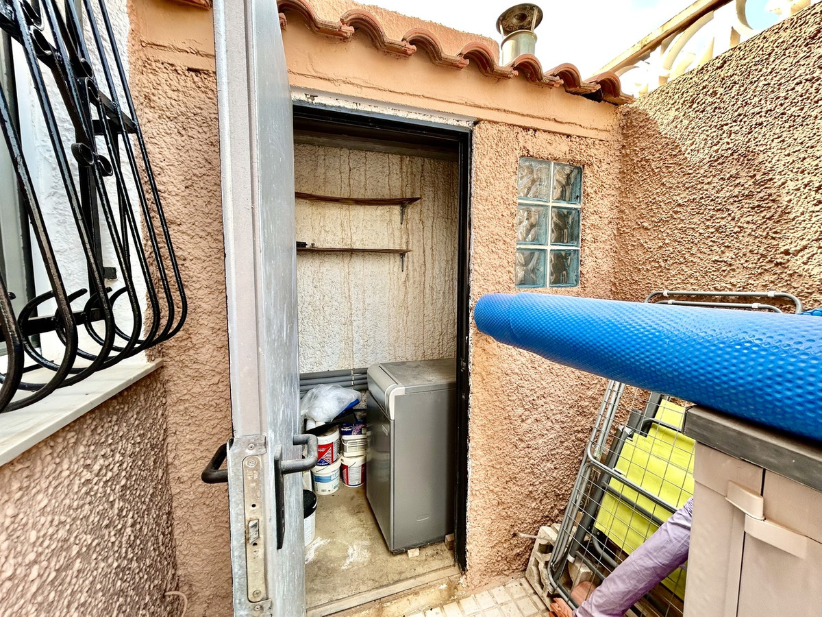 2 Bed Townhouse for sale in Villamartin Costa Blanca, Alicante, Spain