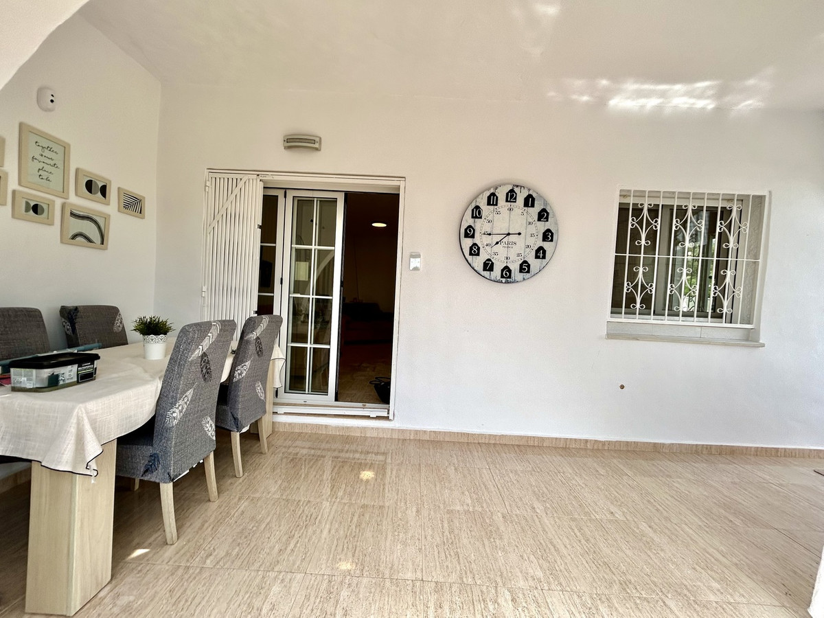 2 Bed Townhouse for sale in Villamartin Costa Blanca, Alicante, Spain