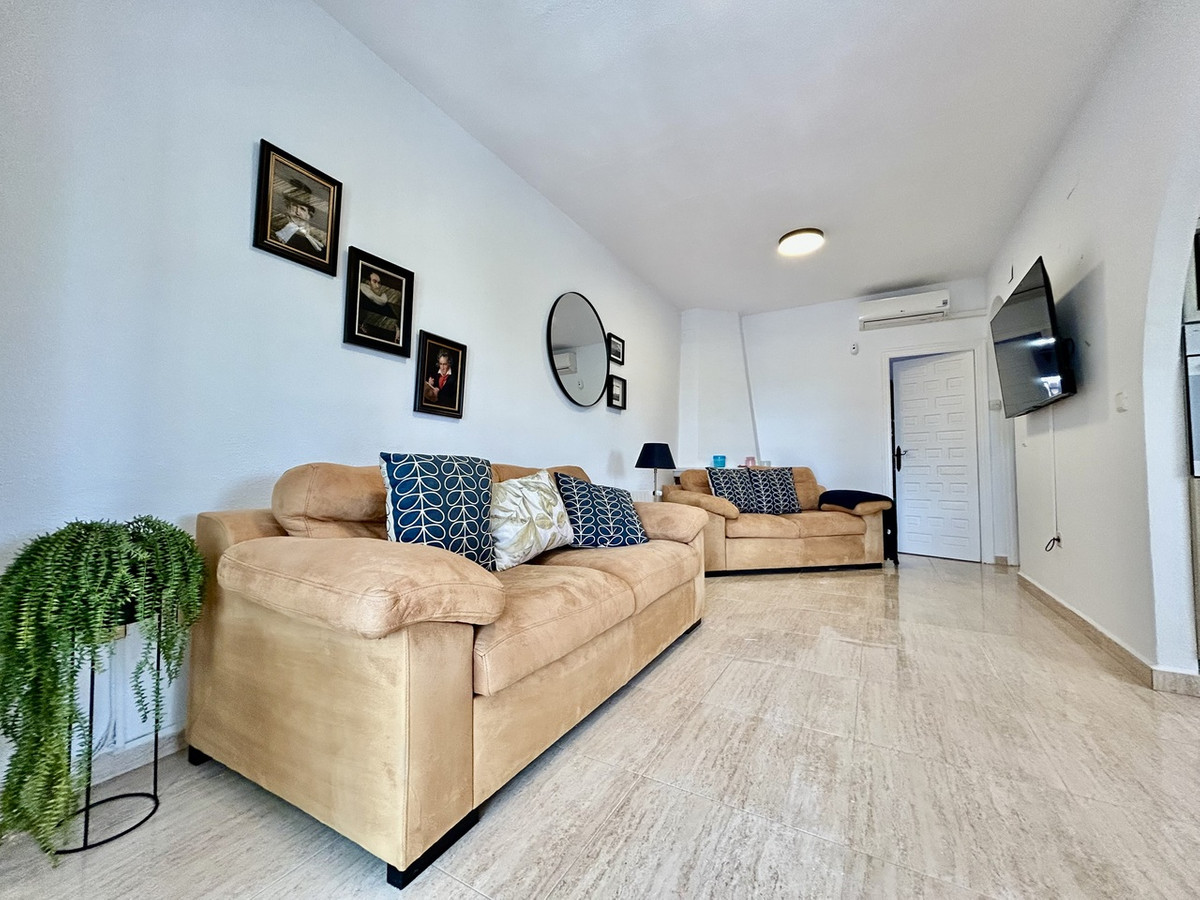 2 Bed Townhouse for sale in Villamartin Costa Blanca, Alicante, Spain
