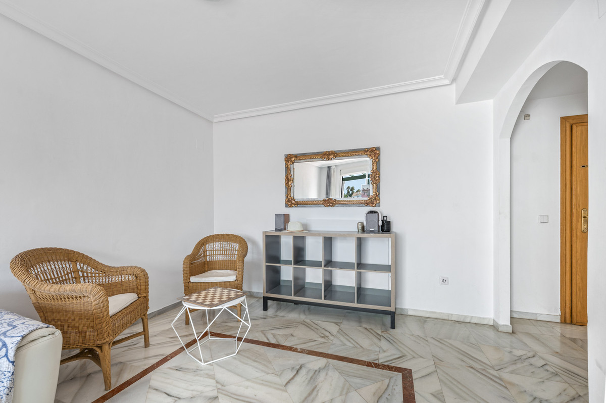 Se vende Apartamento Planta Media de 2 dormitorios en Costa Del Sol, Málaga, España