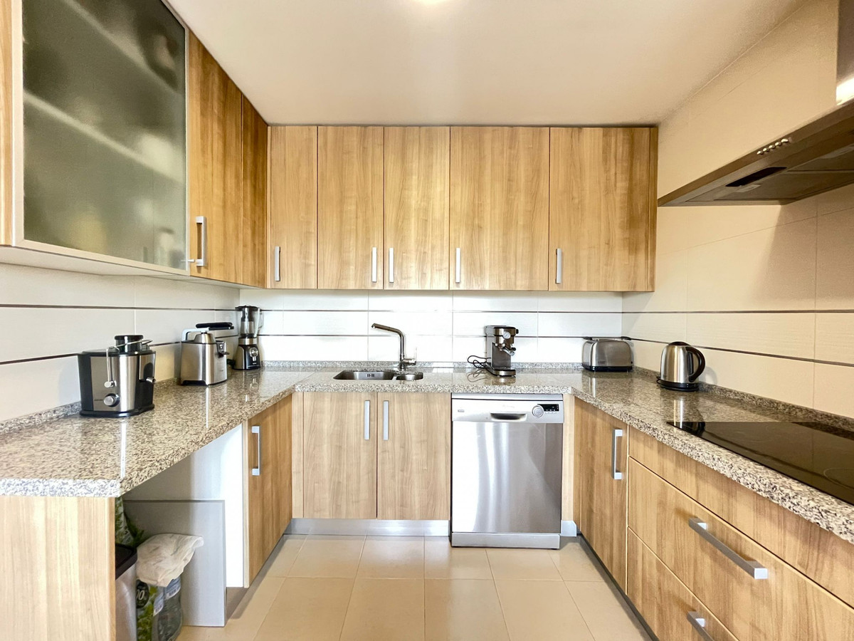 3 Bed Townhouse for sale in Estepona Costa Del Sol, Málaga, Spain