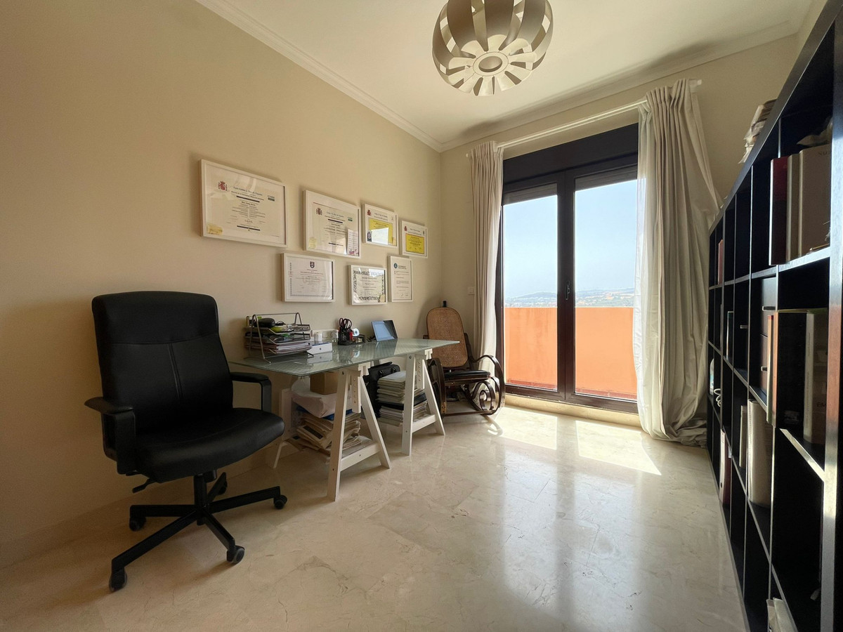 3 Bed Townhouse for sale in Estepona Costa Del Sol, Málaga, Spain